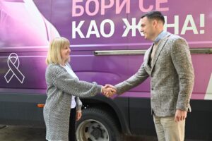 Мобилни мамограф у Беочину – почели бесплатни превентивни прегледи дојки за грађанке општине Беочин