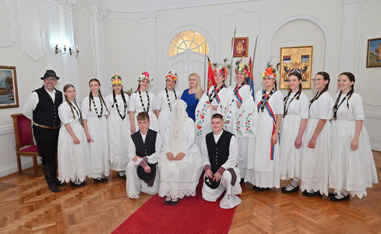Краљице на румским сокацима